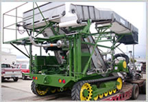 Rubber Track Spinach Harvester